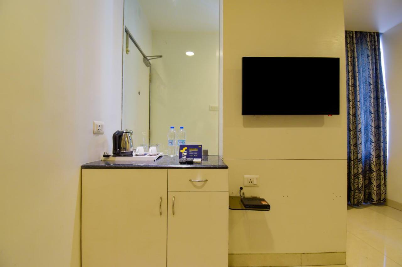 Fabhotel Mansingh Begum Bazar Road Hyderabad Exterior photo