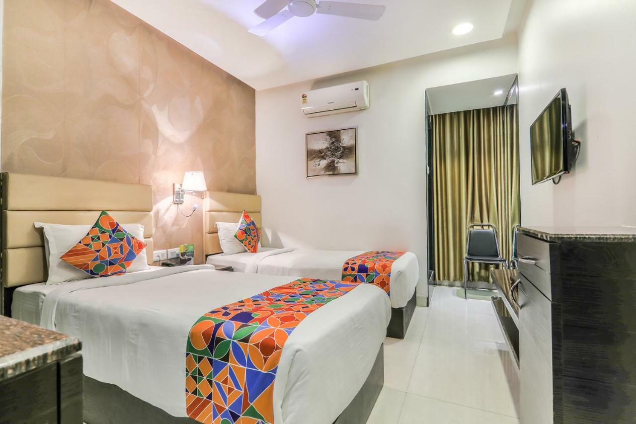 Fabhotel Mansingh Begum Bazar Road Hyderabad Exterior photo