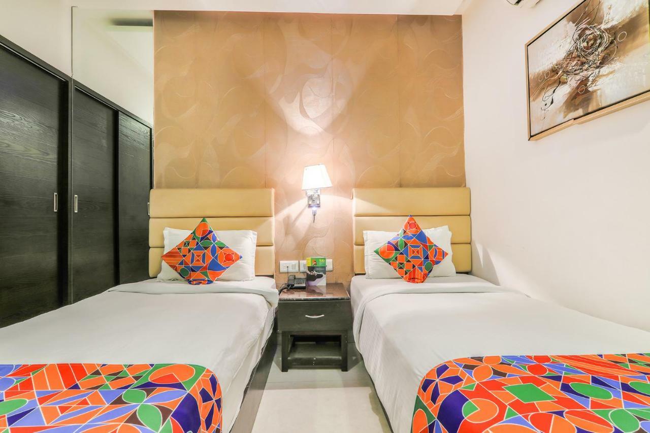 Fabhotel Mansingh Begum Bazar Road Hyderabad Exterior photo